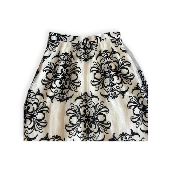 Chetta B skirt black white size 8 medium - Picture 2 of 9